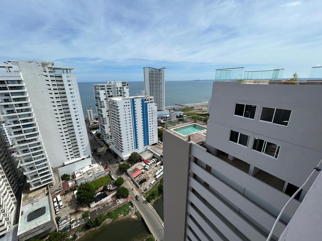 Cerca Al Mar Y Centro Histórico